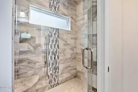 Bath - 37 Beryl Cir, Pinehurst, NC 28374 photo 2 of 4