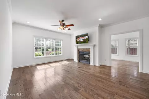 Living - 37 Beryl Cir, Pinehurst, NC 28374 photo 1 of 2