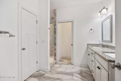 Entry Way - 37 Beryl Cir, Pinehurst, NC 28374 photo 1 of 3