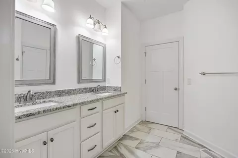 Bath - 37 Beryl Cir, Pinehurst, NC 28374 photo 1 of 4