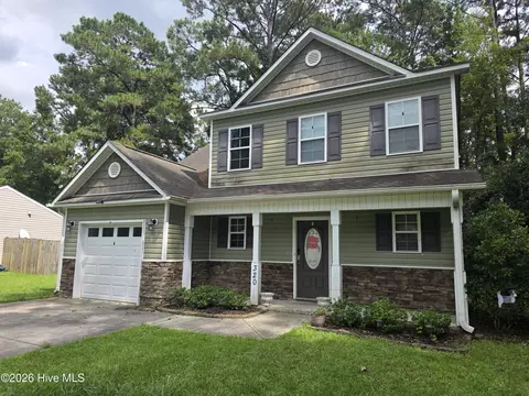 320 Lakewood Dr, Jacksonville, NC 28546