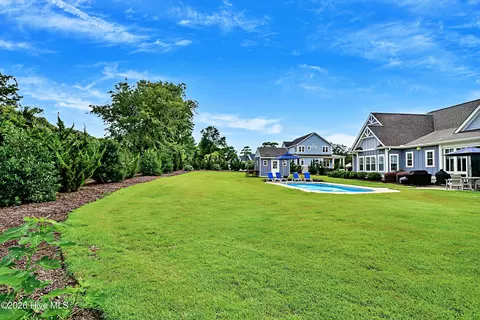 Exterior - 107 Crystal Moon Way, Hampstead, NC 28443 photo 7 of 19