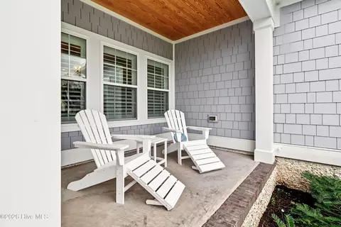 Exterior - 107 Crystal Moon Way, Hampstead, NC 28443 photo 3 of 19