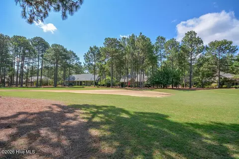 45 Abbottsford Dr, Pinehurst, NC 28374 photo 8
