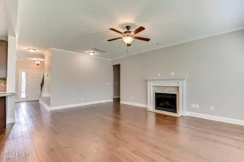 Living - 220 Edenbridge Way, Evans, GA 30809 photo 2 of 5