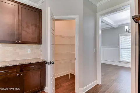 Entry Way - 220 Edenbridge Way, Evans, GA 30809 photo 3 of 8