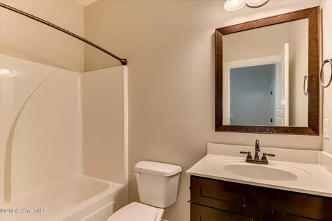 Bath - 220 Edenbridge Way, Evans, GA 30809 photo 1 of 6