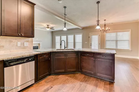 Kitchen - 220 Edenbridge Way, Evans, GA 30809 photo 5 of 5