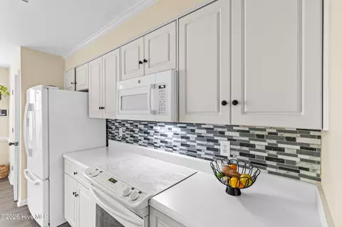 Kitchen - 4138 Eagle Nest Dr, Evans, GA 30809 photo 2 of 4