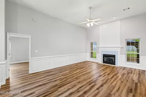 Living - 4151 Bald Eagle Pl, Evans, GA 30809 photo 3 of 4
