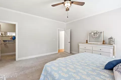 Bedroom - 564 Royal Tern Dr, Hampstead, NC 28443 photo 3 of 12