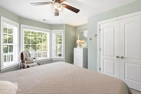 Bedroom - 564 Royal Tern Dr, Hampstead, NC 28443 photo 10 of 12