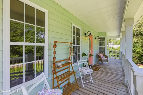 Exterior - 564 Royal Tern Dr, Hampstead, NC 28443 photo 8 of 19
