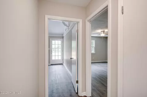Entry Way - 4459 Shadowood Dr, Martinez, GA 30907 photo 2 of 2