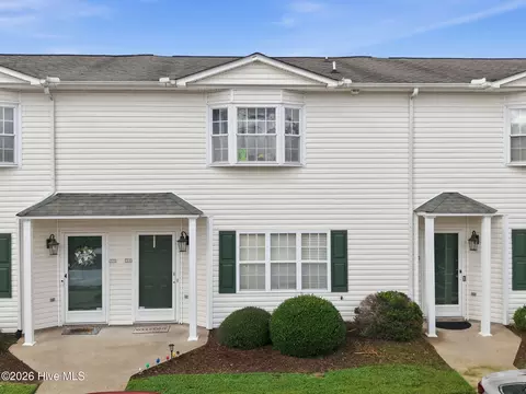 1216 Cross Creek Cir #X6, Greenville, NC 27834