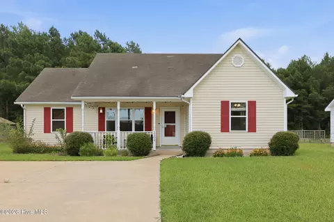 1202 Jessica St, Elizabeth City, NC 27909