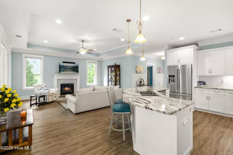 Kitchen - 121 Cypress Dr, Mccormick, SC 29835 photo 5 of 5