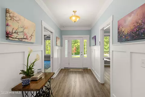 Entry Way - 121 Cypress Dr, Mccormick, SC 29835 photo 1 of 5