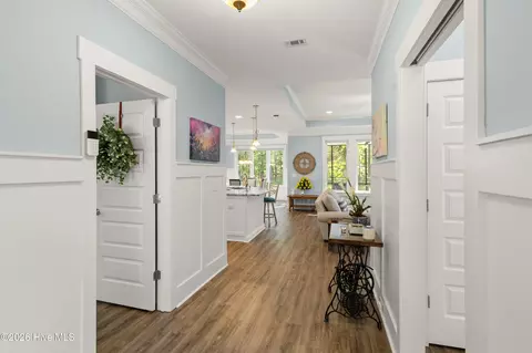 Entry Way - 121 Cypress Dr, Mccormick, SC 29835 photo 2 of 5