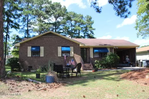 828 Sutton Rd, Rocky Mount, NC 27801