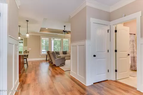 Entry Way - 213 Matthews Ln, Mccormick, SC 29835 photo 3 of 4