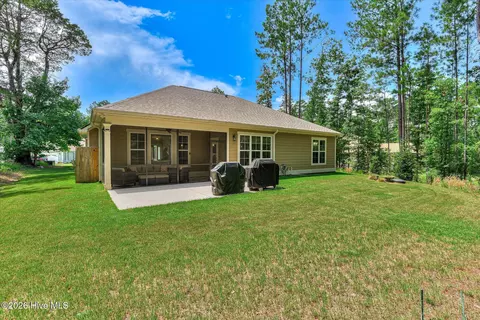 Exterior - 213 Matthews Ln, Mccormick, SC 29835 photo 6 of 8