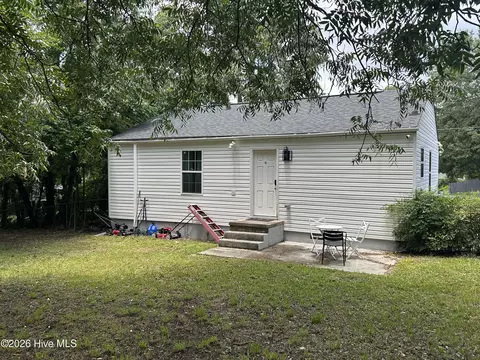 Exterior - 2838 Thomas Ln, Augusta, GA 30906 photo 2 of 3