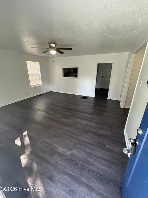 Living - 2838 Thomas Ln, Augusta, GA 30906 photo 1 of 2