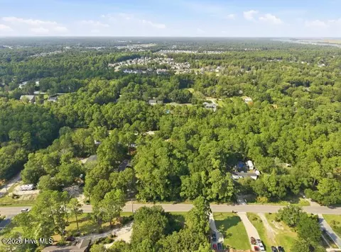 212 Golden Rd, Wilmington, NC 28409