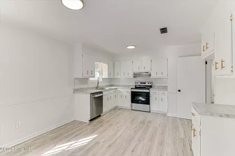 Kitchen - 2346 Fieldcrest Rd, Augusta, GA 30906 photo 3 of 3