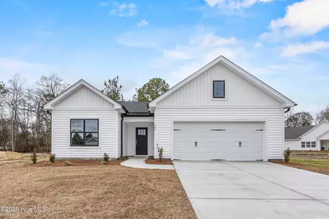309 Riva Rdg, Burgaw, NC 28425
