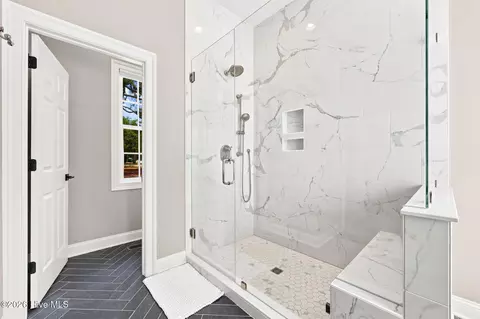 Bath - 102 Chesterfield Dr, Pinehurst, NC 28374 photo 4 of 11