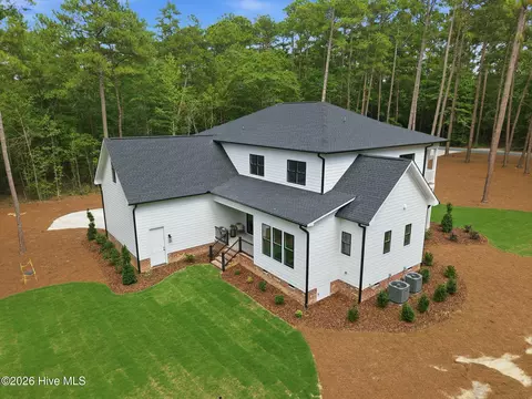 Exterior - 268 Edgewood Rd, Cameron, NC 28326 photo 2 of 9