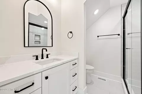 Bath - 268 Edgewood Rd, Cameron, NC 28326 photo 5 of 7