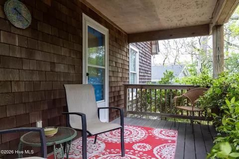 Exterior - 103 Sir John White Ct, Kill Devil Hills, NC 27948 photo 2 of 4
