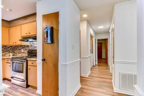 Entry Way - 3881 Almon Dr, Martinez, GA 30907 photo 4 of 6