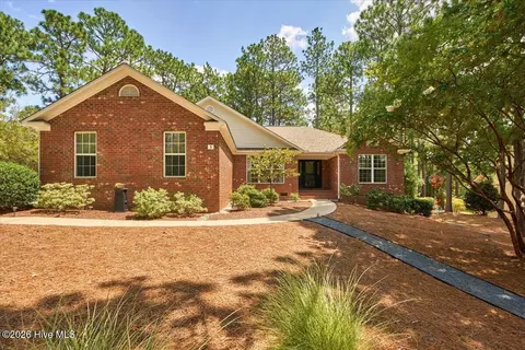 Exterior - 3 Oak Tree Ln, Pinehurst, NC 28374 photo 1 of 7