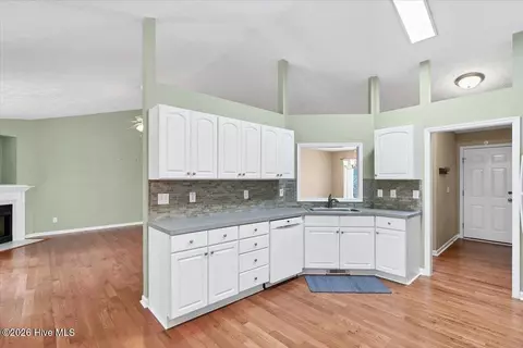 Kitchen - 3 Oak Tree Ln, Pinehurst, NC 28374 photo 1 of 5