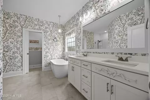 Bath - 16 W Singing Ave, Hampstead, NC 28443 photo 1 of 6