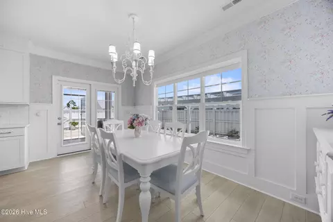 Dining - 16 W Singing Ave, Hampstead, NC 28443 photo 2 of 2