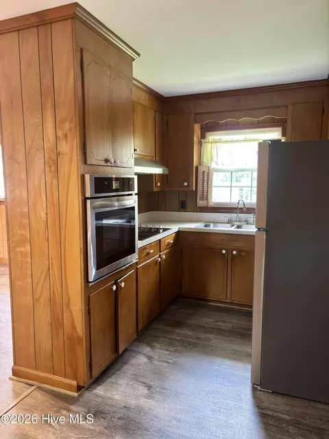 Kitchen - 111 Varsity Rd, Murfreesboro, NC 27855 photo 1 of 3