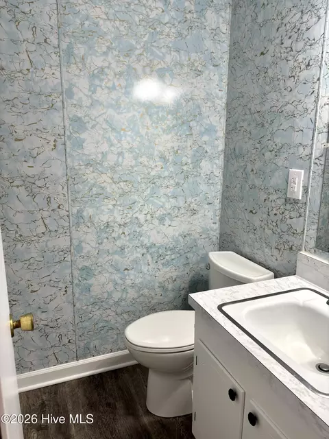 Bath - 111 Varsity Rd, Murfreesboro, NC 27855 photo 3 of 3