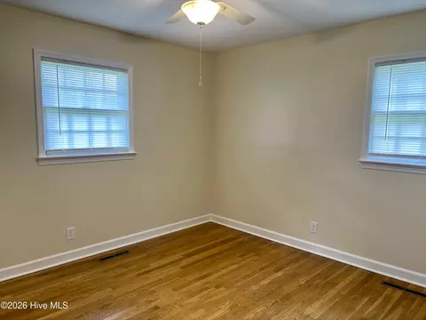 Bedroom - 111 Varsity Rd, Murfreesboro, NC 27855 photo 4 of 6