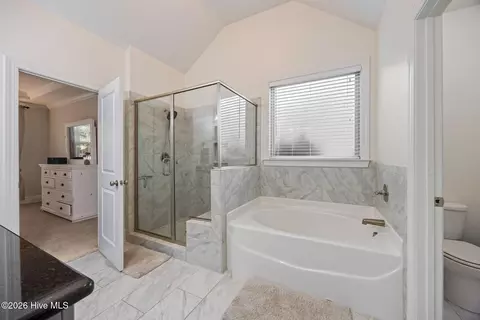 Bath - 5740 Whispering Pines Way, Evans, GA 30809 photo 3 of 5