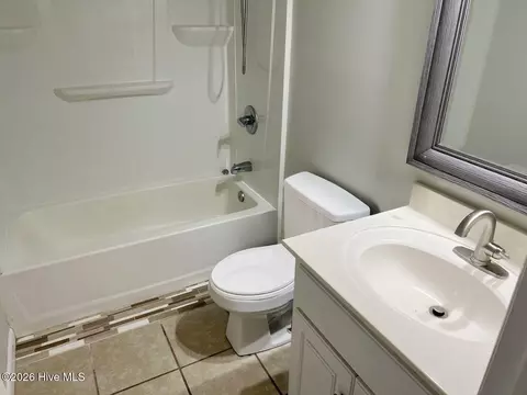 Bath - 4867 Flagstone Ct, Evans, GA 30809 photo 3 of 3