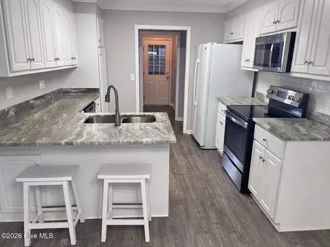 Kitchen - 4867 Flagstone Ct, Evans, GA 30809 photo 1 of 3