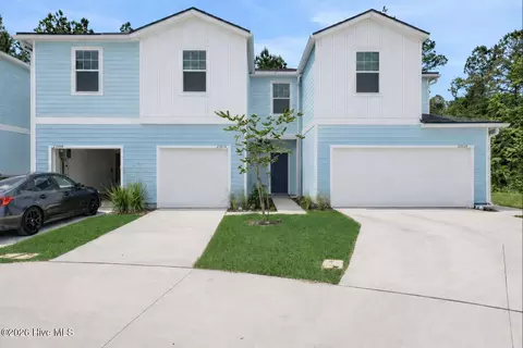 220 Senna Dr, Holly Ridge, NC 28445
