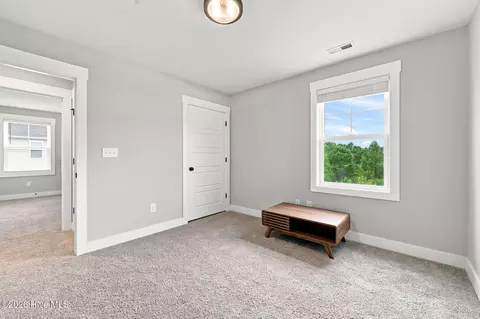 Bedroom - 284 E Ivybridge Dr, Hubert, NC 28539 photo 5 of 7