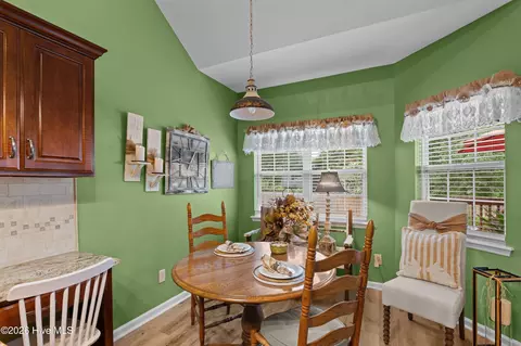 Dining - 561 Live Oak Ct, Martinez, GA 30907 photo 2 of 3