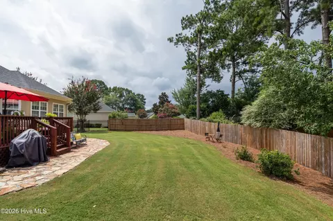 Exterior - 561 Live Oak Ct, Martinez, GA 30907 photo 9 of 10